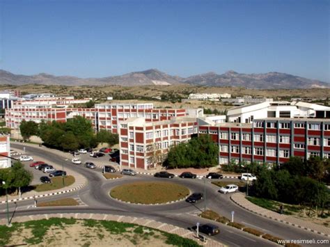 Yakın Doğu Üniversitesi’ne Gezi: Kıbrıs’ın Eğitim Üssü