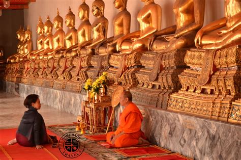Farklı Kültürler: Bangkok Tapınakları