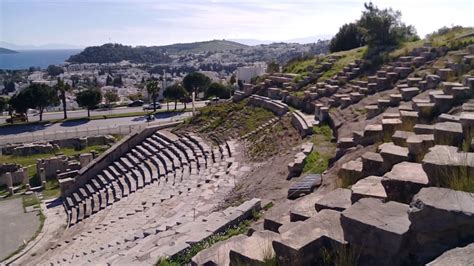 Tarih ve Doğa: Bodrum Tiyatrosu